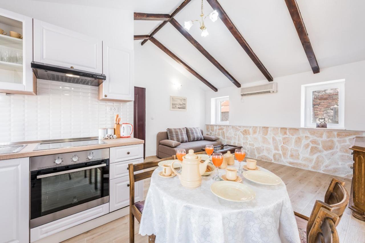 Sugar Suite,self Check In,split Center!! Apartamento *